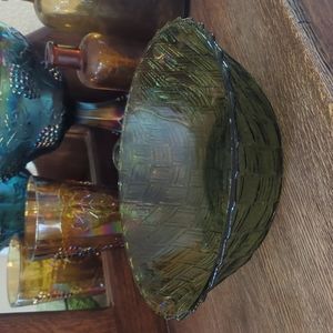 Vintage Avocado Green Basket Weave Serving Bowl 9" x 3"
